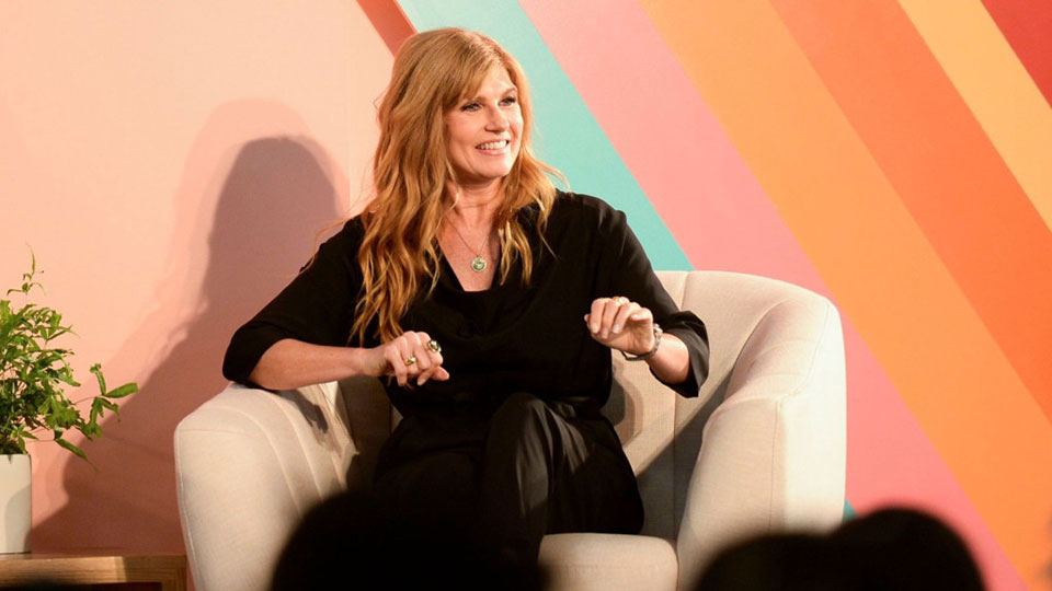 Connie-Britton-BlogHer-2