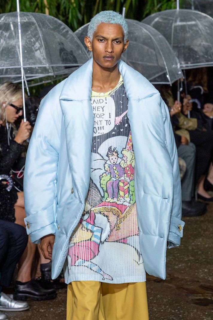 STYLECASTER | Paris Fashion Week Runways