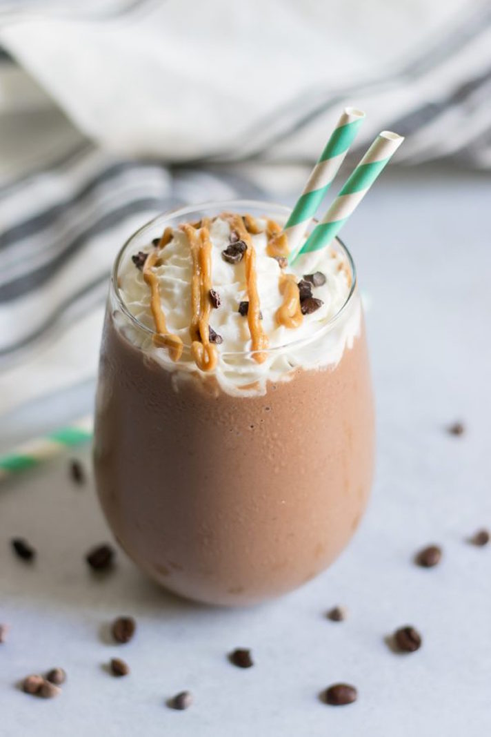 STYLECASTER | 15 Easy Coffee Smoothies That'll Turn You Into A Morning Person | Peanut Butter Chocolate Coffee Smoothie