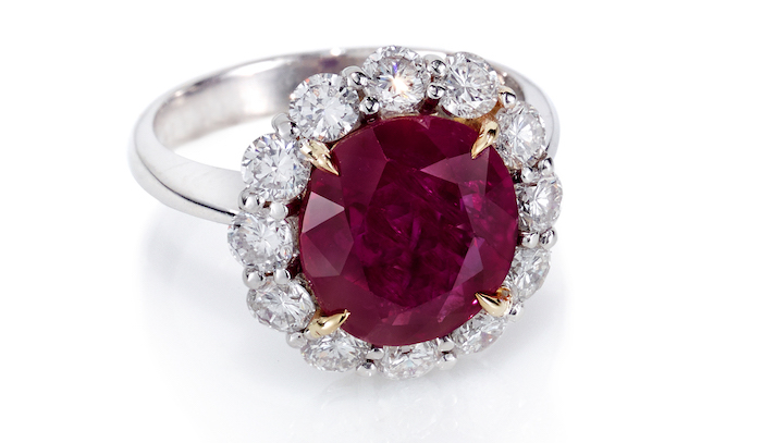 STYLECASTER | You'll Be Seeing These Engagement Rings Everywhere in 2020