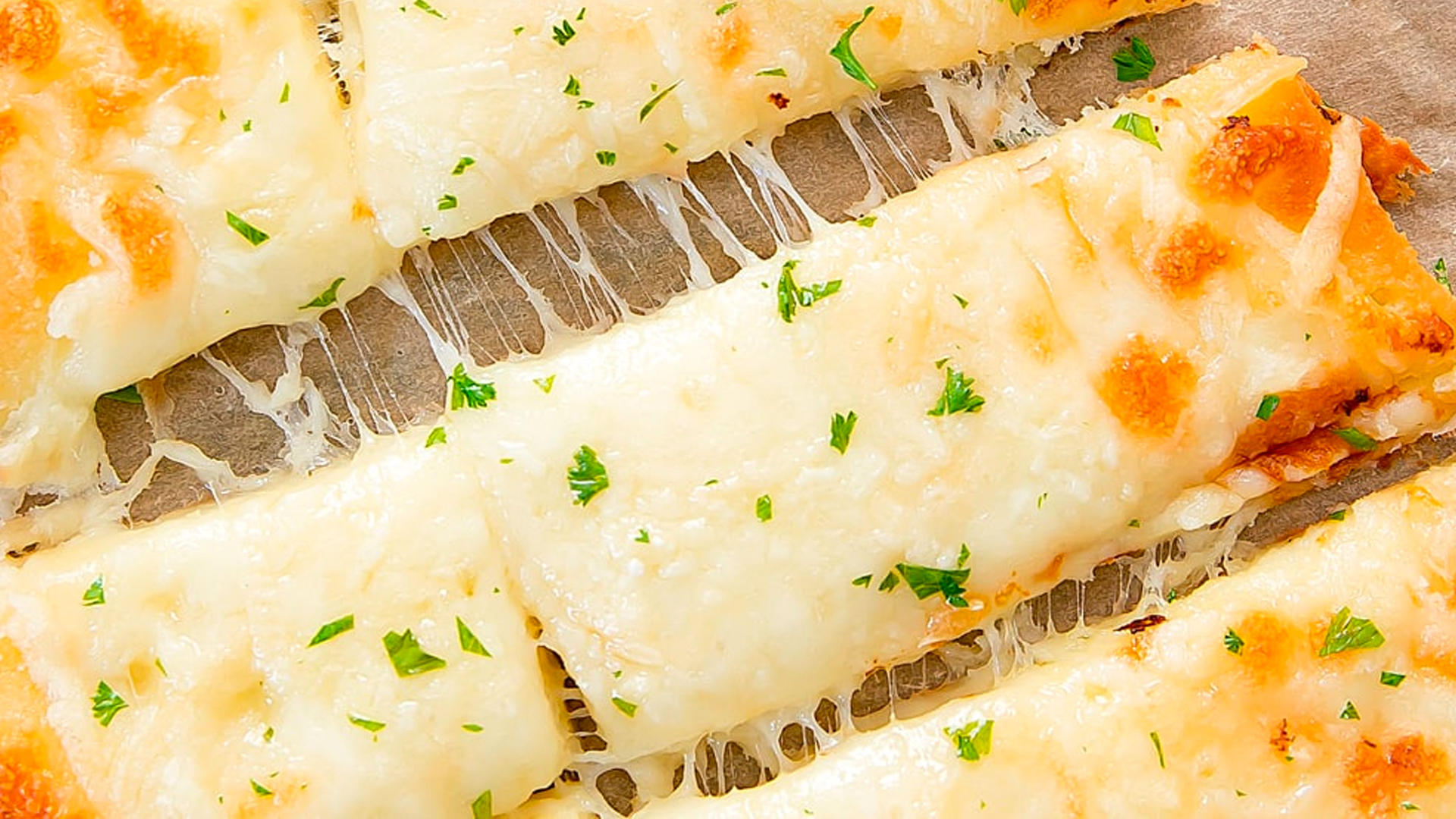 STYLECASTER | Low-Carb Bread Recipes