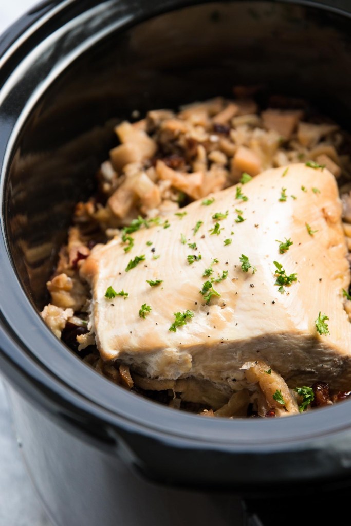 STYLECASTER | 17 Slow-Cooker Turkey Recipes That Feed A Crowd | Turkey With Wild Rice
