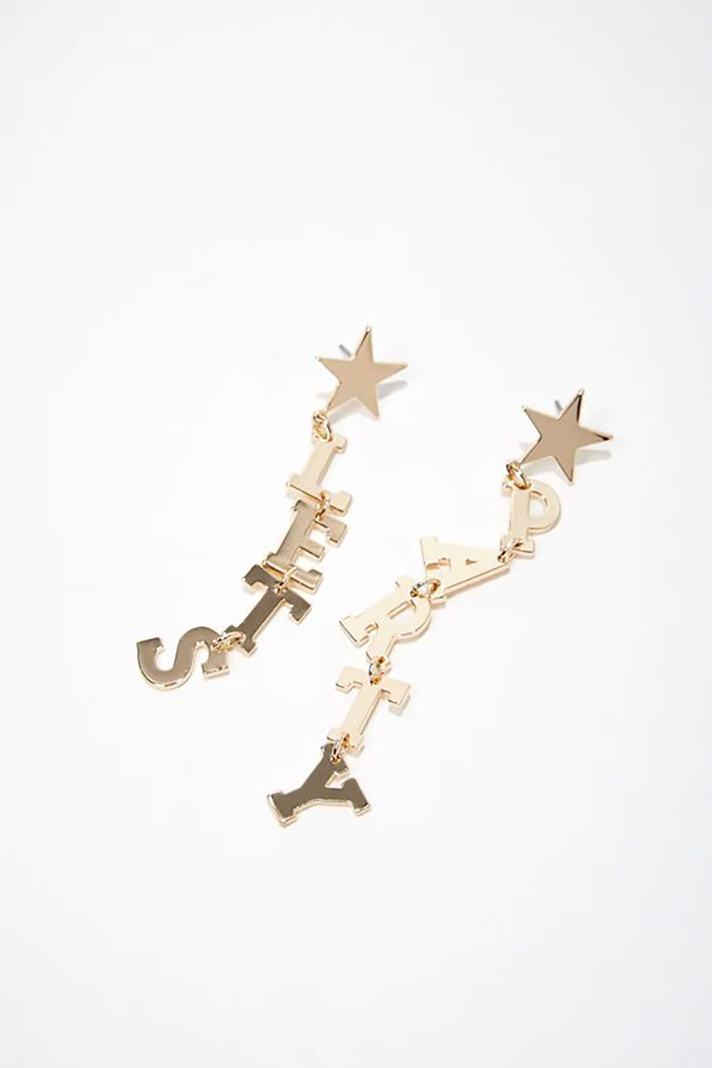 STYLECASTER | 11 Budget-Friendly Winter Outfits That Are Equal Parts Cute and Cozy