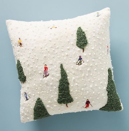 STYLECASTER | Holiday Decor Ideas