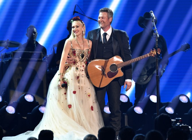 Blake Shelton & Gwen Stefani Grammys 2020