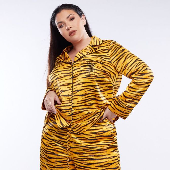 wear pajama trend satin set