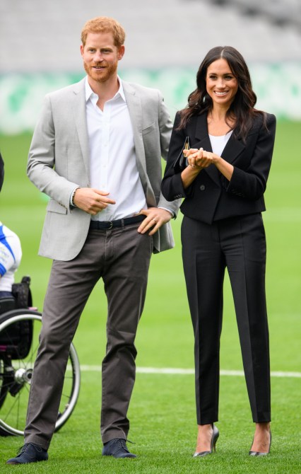 Meghan markle suit