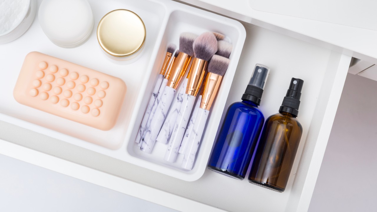 Beauty Organizer Drawer