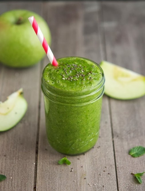 STYLECASTER | Kale Smoothie Recipes