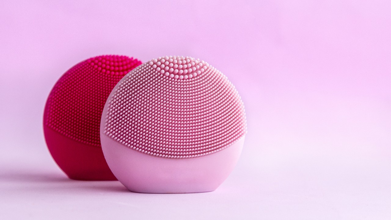 Best Silicone Cleansing Brushes on Amazon