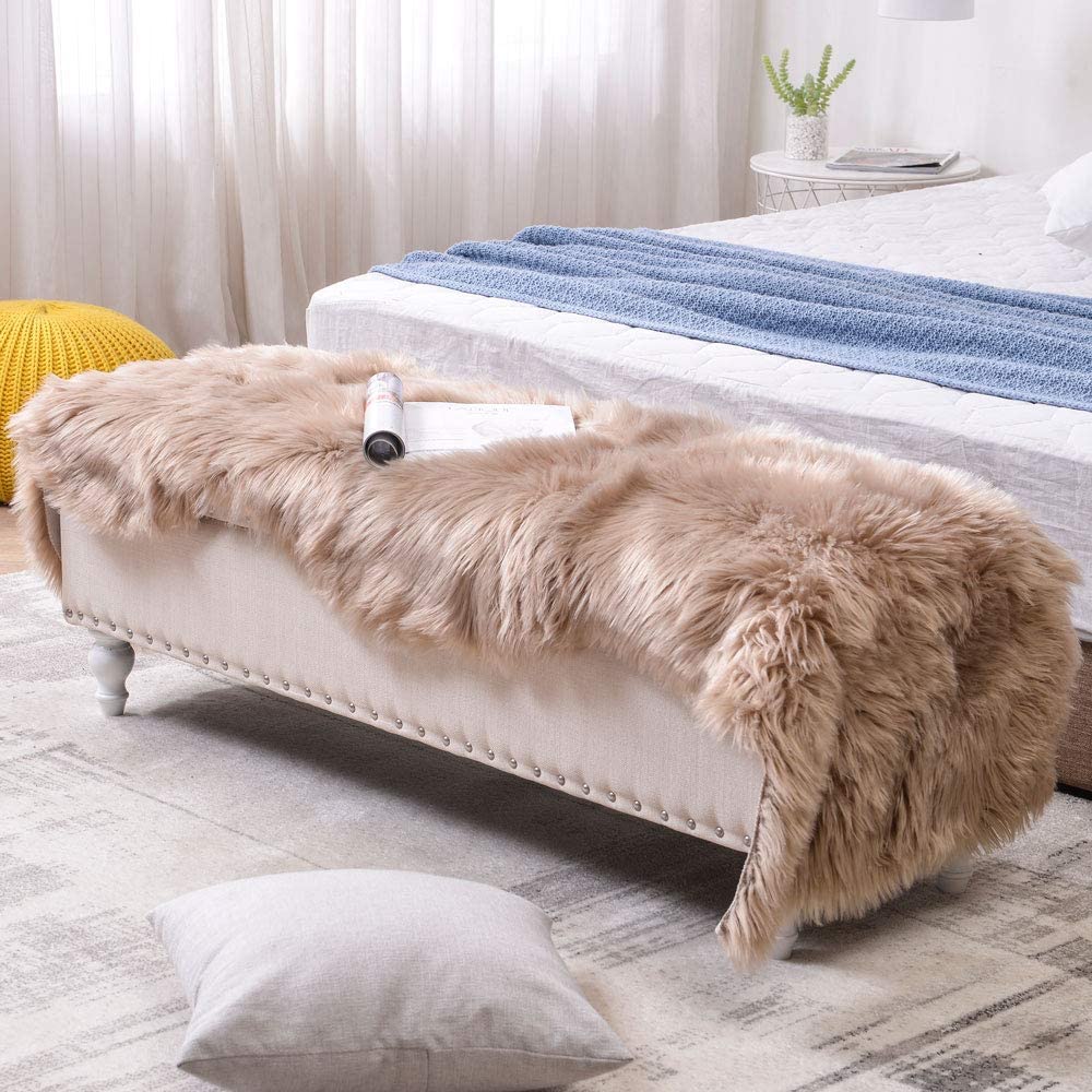 LEEVAN sheepskin rug amazon