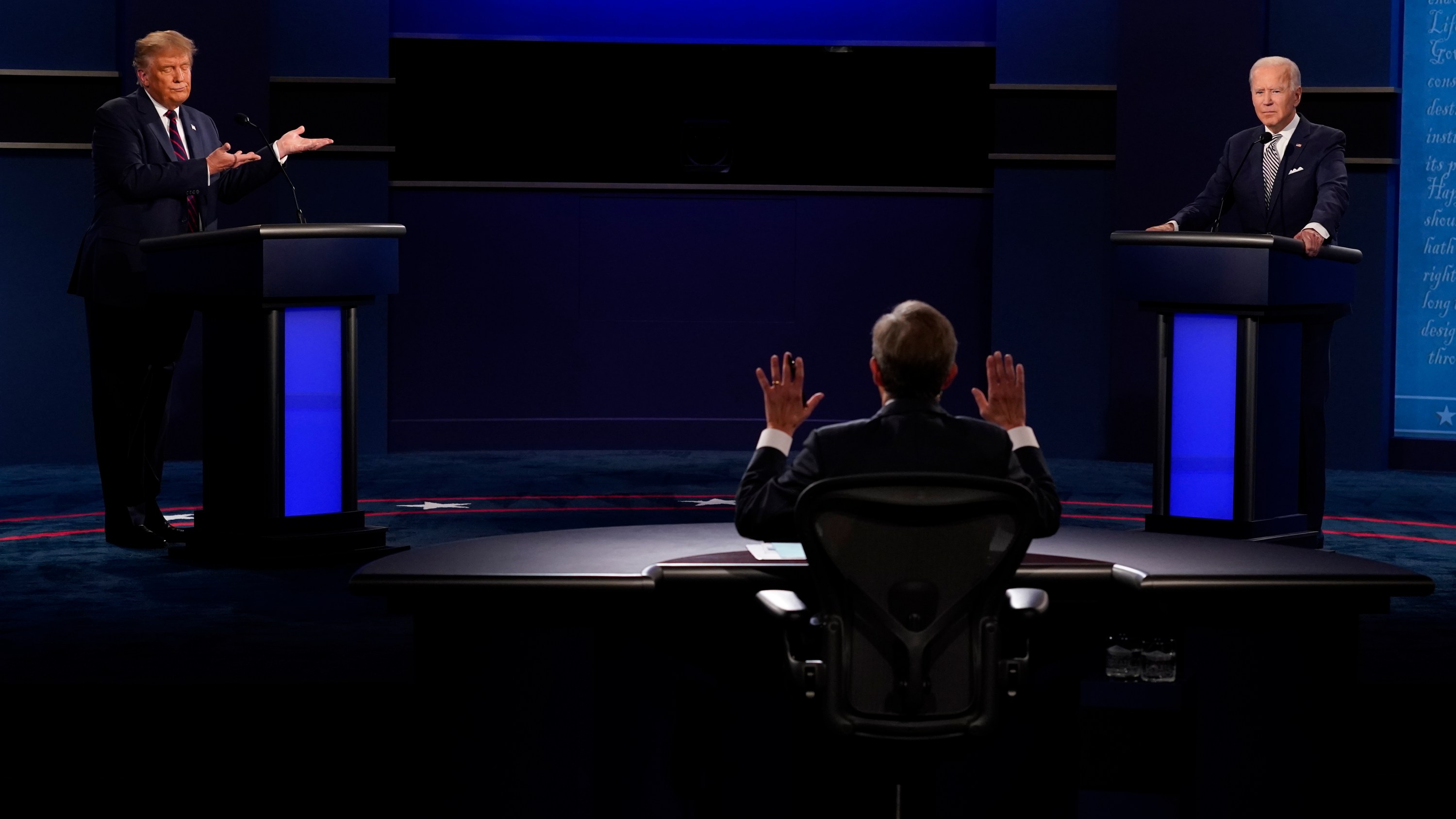 STYLECASTER | Presidential Debate Twitter Reactions