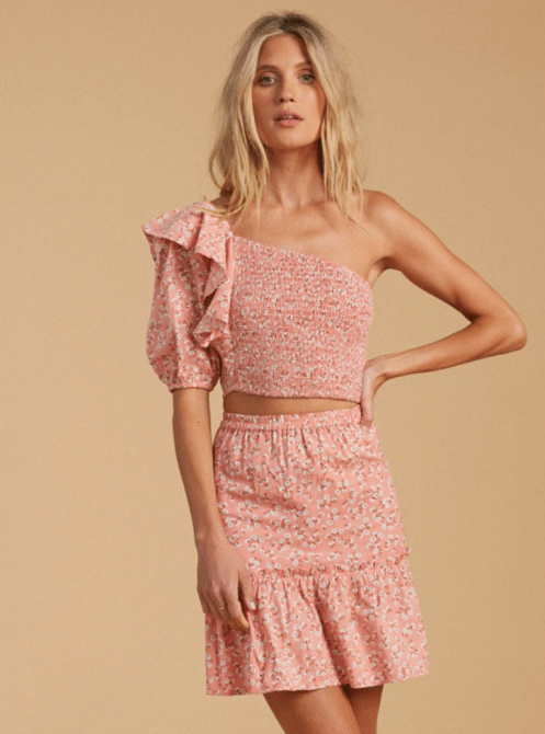 STYLECASTER | Billabong Salty Blonde Collection