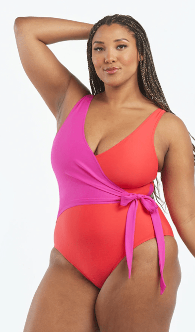 STYLECASTER | Plus Size Swimsuit