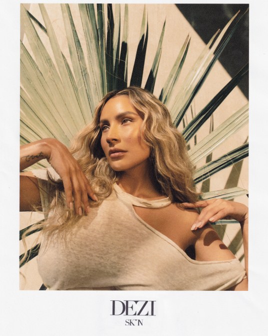 dezi skin