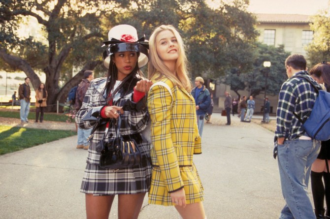 STYLECASTER | 90s Theme Party Ideas