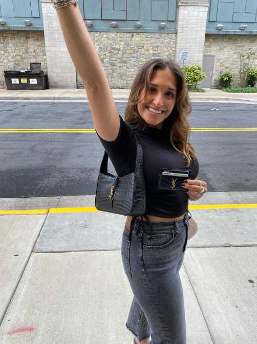 STYLECASTER | Saint Laurent Le 5 a 7 Hobo Bag