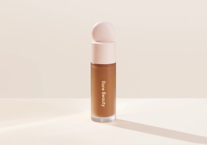 Rare Beauty Liquid Touch Brightening Concealer
