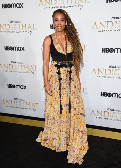 STYLECASTER | And Just Like That Outfits