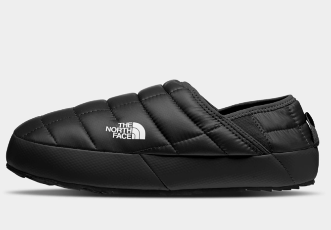 STYLECASTER | What To Wear Snowboarding