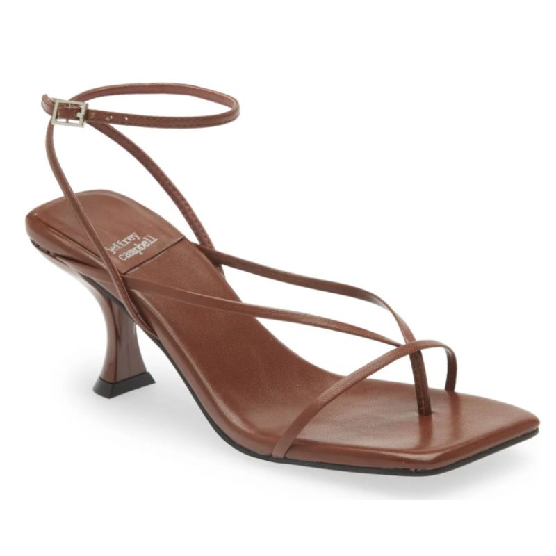 The Best Travel Shoes For Women in 2025