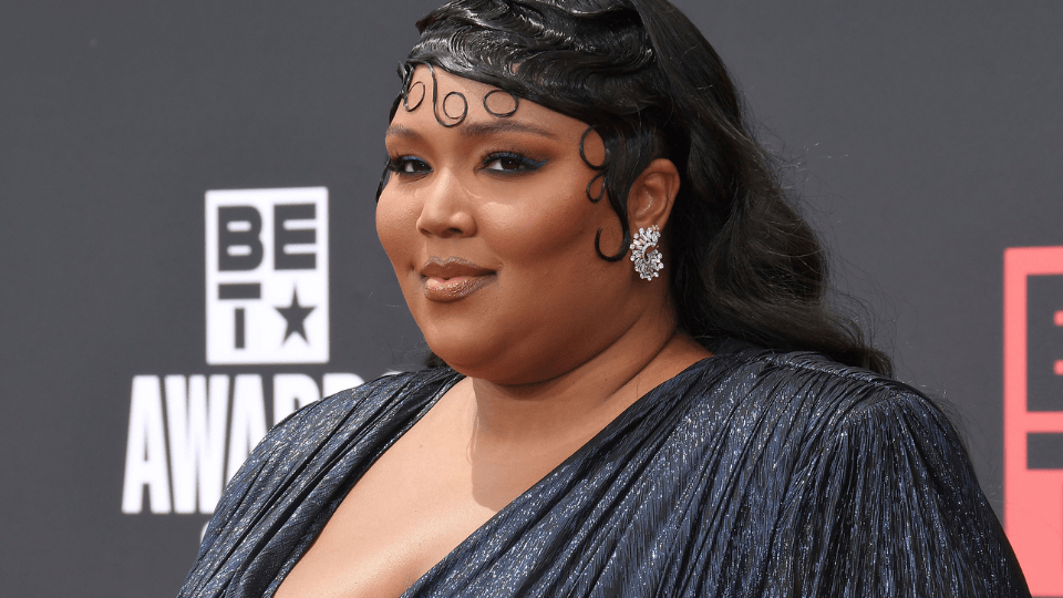 lizzo bet awards