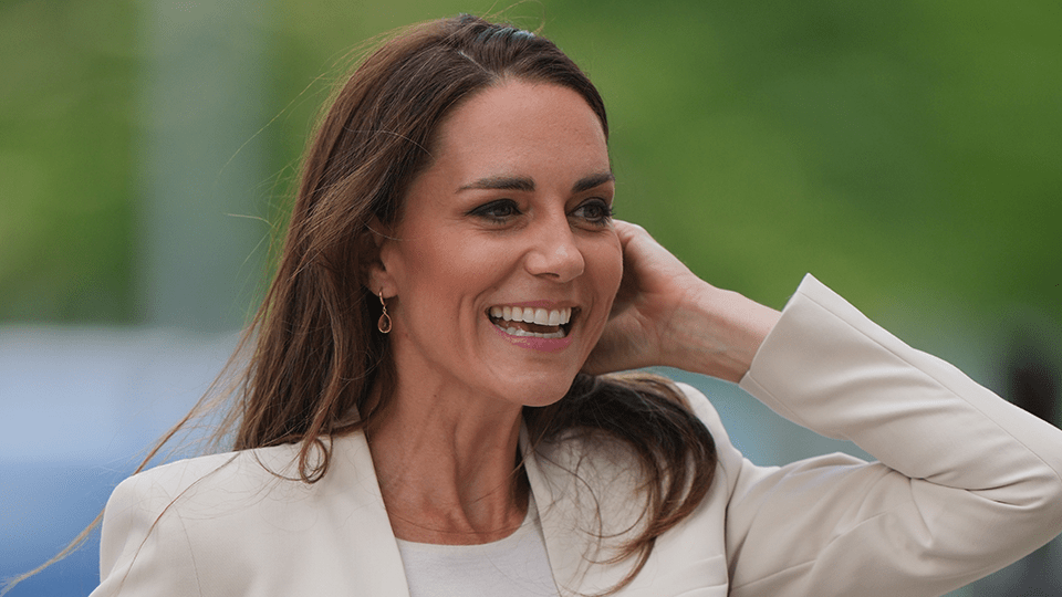 STYLECASTER | Kate Middleton Zara Blazer