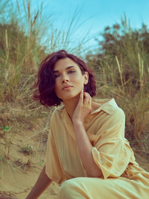 Amber Rose Revah.