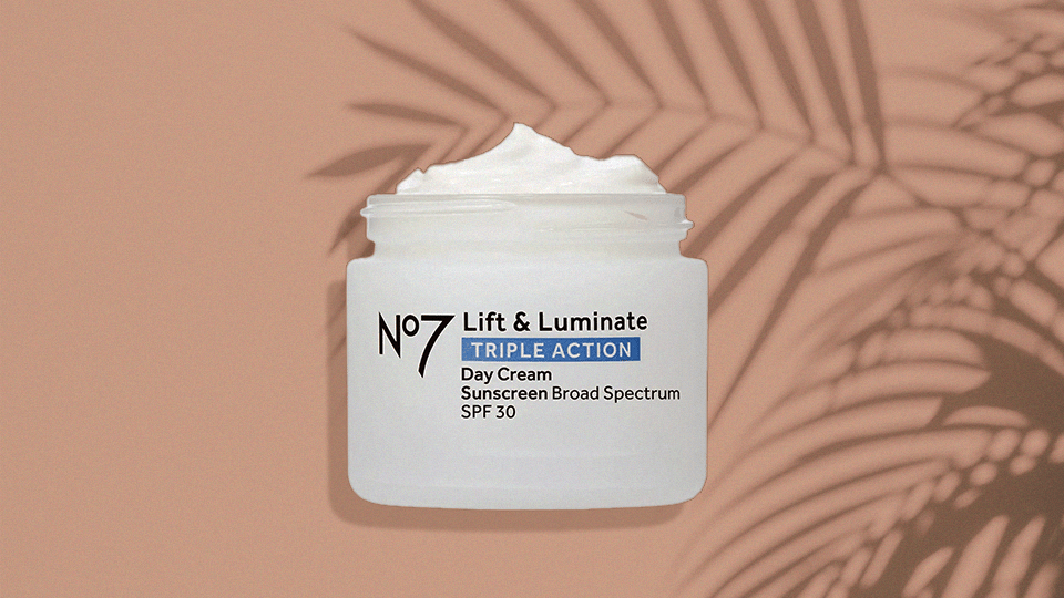 No7’s Lift and Luminate Day Cream