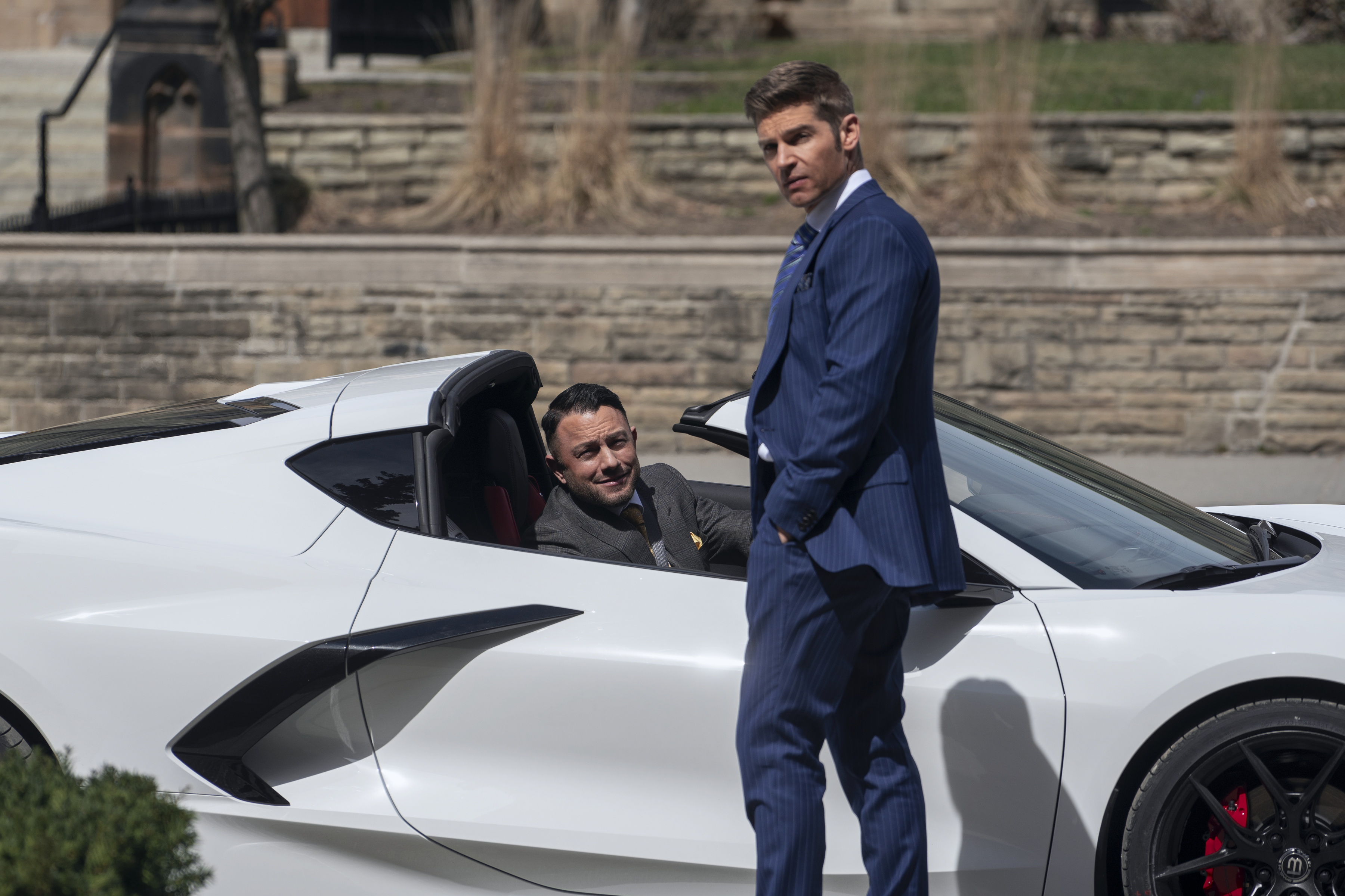 Jonathan Sadowski, Mike Vogel