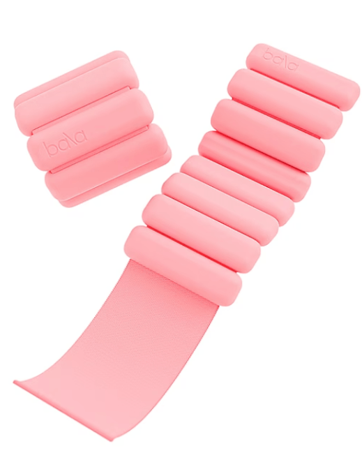 STYLECASTER | Meghan Markle Hiking Look