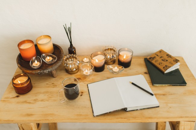 Journal, Meditate, & Get Grounded