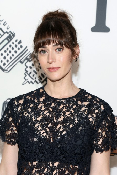 Lizzy Caplan
