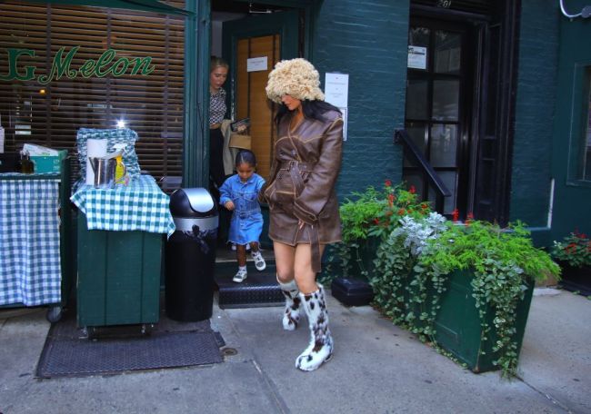 Kylie Jenner and her daughter Stormi are seen leaving a restaurant after lunch on September 10 2021 in New York City, New York.