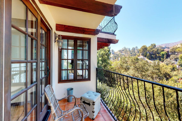 20 Best Bachelorette Airbnbs to Book in the US 2026