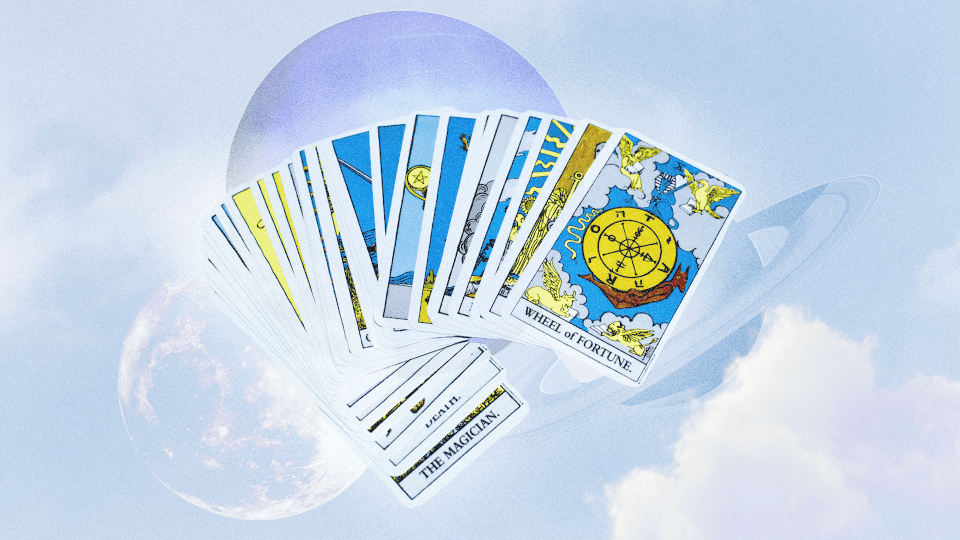 StyleCaster | Weekly Tarot Card Reading