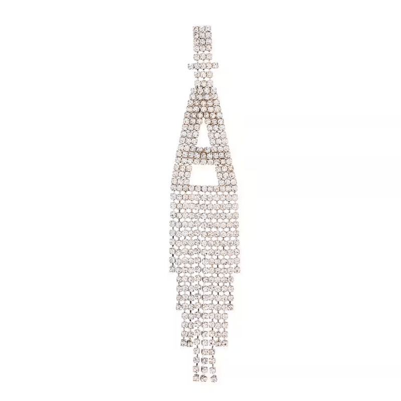 Earrings Trends 2024: Bows, Dangly Crystals, & More for Fall