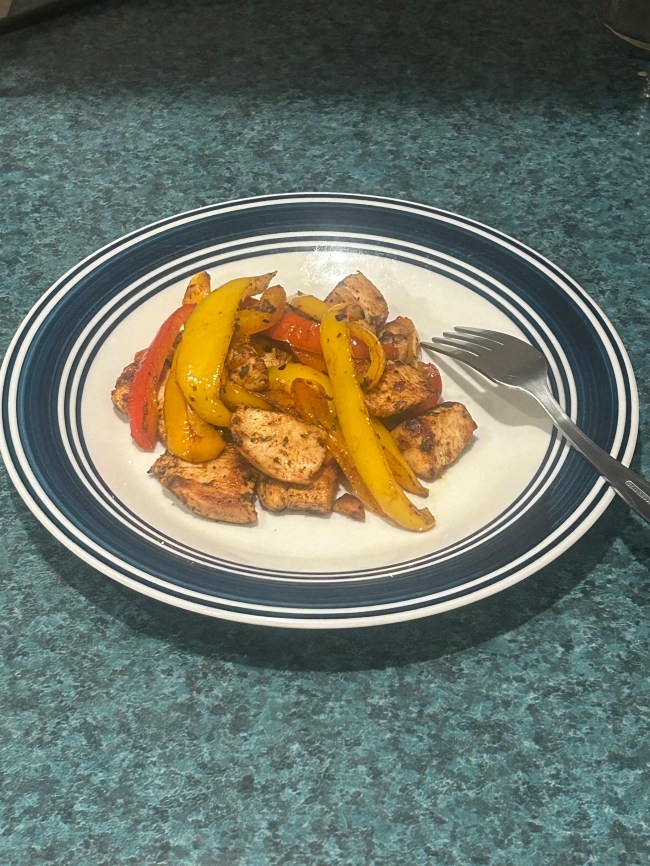 A plate of chicken fajitas