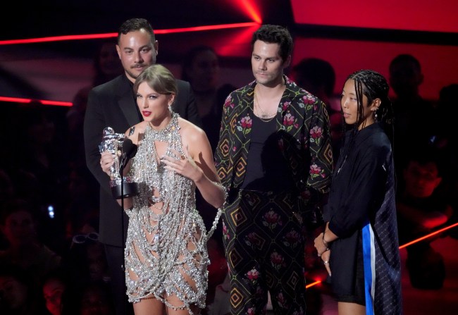 NEWARK, NEW JERSEY - AUGUST 28: Taylor Swift accepts the award for best longform video for "All Too Well (10 Minute Version) (Taylor's Version)" at the 2022 MTV VMAs at Prudential Center on August 28, 2022 in Newark, New Jersey.