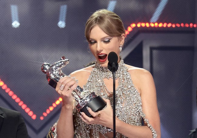 NEWARK, NEW JERSEY - AUGUST 28:  Taylor Swift accepts the Video of the Year award onstage at the 2022 MTV VMAs at Prudential Center on August 28, 2022 in Newark, New Jersey.