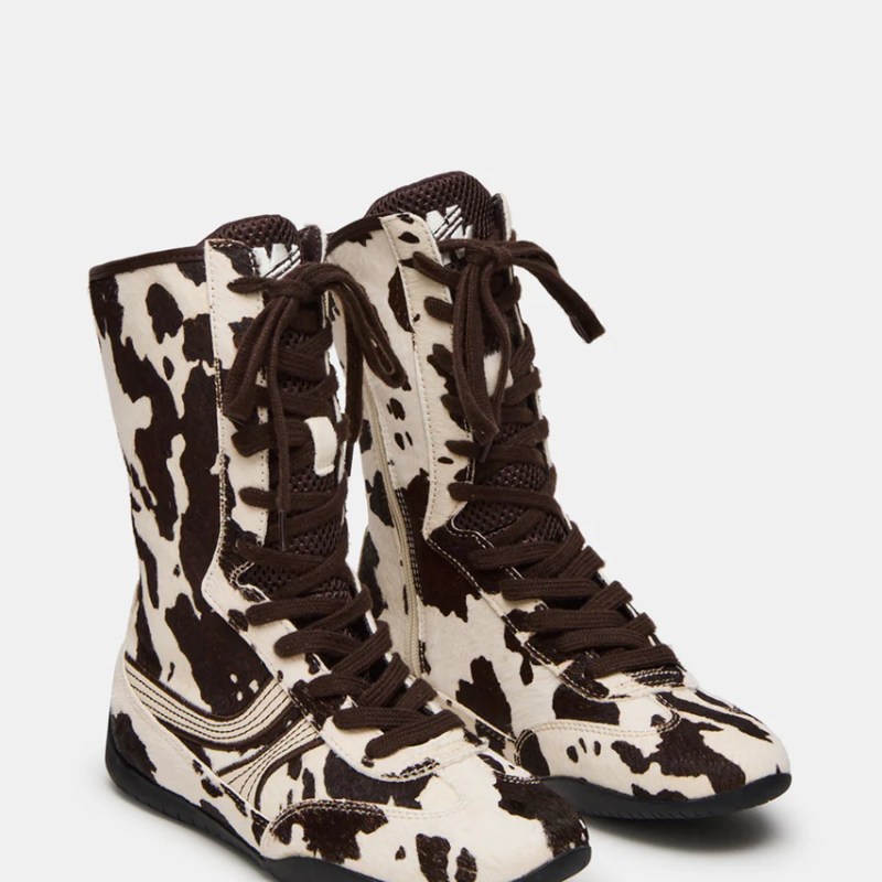 Boot Trends 2025: The Hottest Styles 