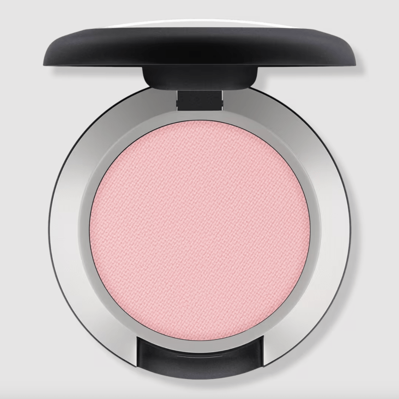 Eye Makeup Trends 2025: Avant-Garde Eyeliner, Dolly Lashes, & More