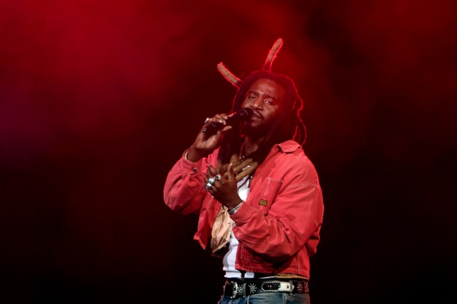 Shaboozey performs onstage during iHeartRadio Q102's Jingle Ball 2024 Presented By Capital One at the Wells Fargo Center on December 16, 2024 in Philadelphia, Pennsylvania.