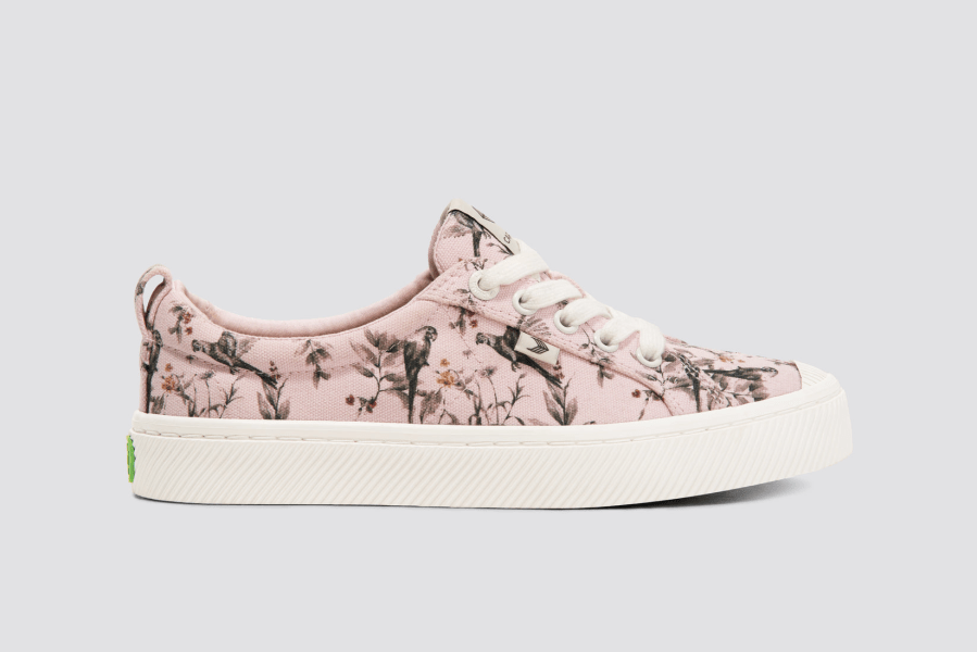 Cariuma OCA Low Pale Lilac Parrot Print Canvas