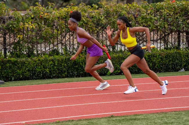 FOREVER. (L to R) E'myri Crutchfield as Tammy and Lovie Simone as Keisha Clark in Episode 101 of Forever