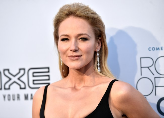 LOS ANGELES, CA - AUGUST 27:  Recording artist Jewel attends The Comedy Central Roast of Rob Lowe at Sony Studios on August 27, 2016 in Los Angeles, California.  (Photo by Alberto E. Rodriguez/Getty Images)
