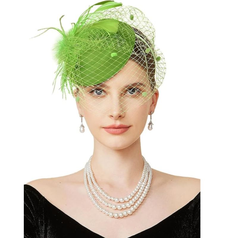 46 Unique & Stylish 'Wicked' Halloween Costume Ideas From a Fan